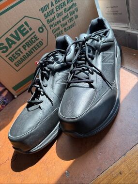 New Balance Lace-Up Walking Shoe